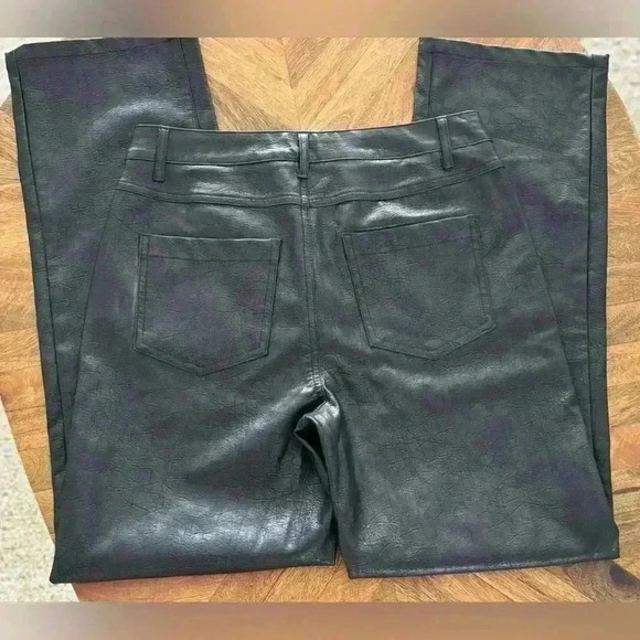 Altar’d State faux leather black pants size 27 - Picture 3 of 12